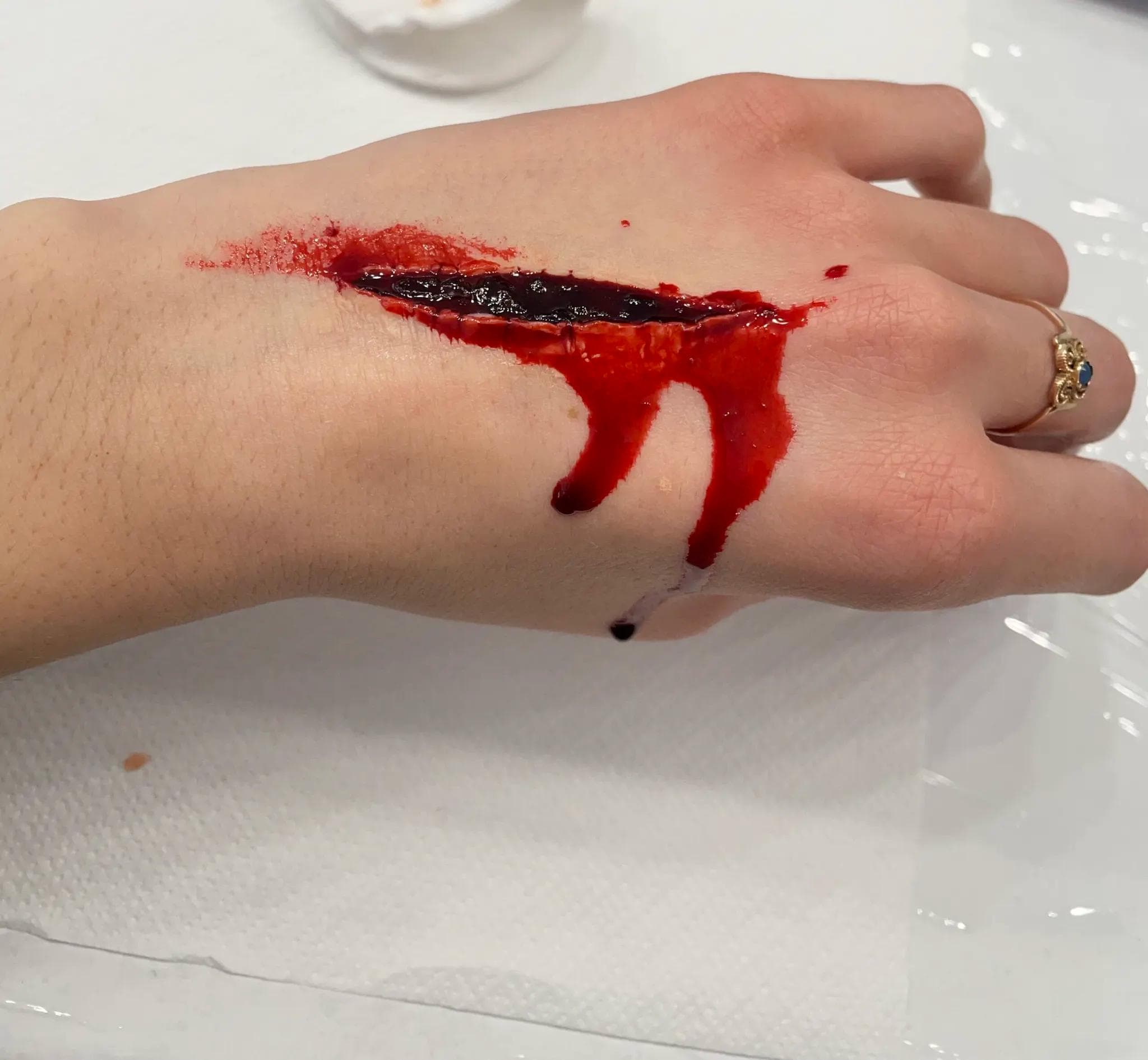 Charakteryzacja skaleczenia